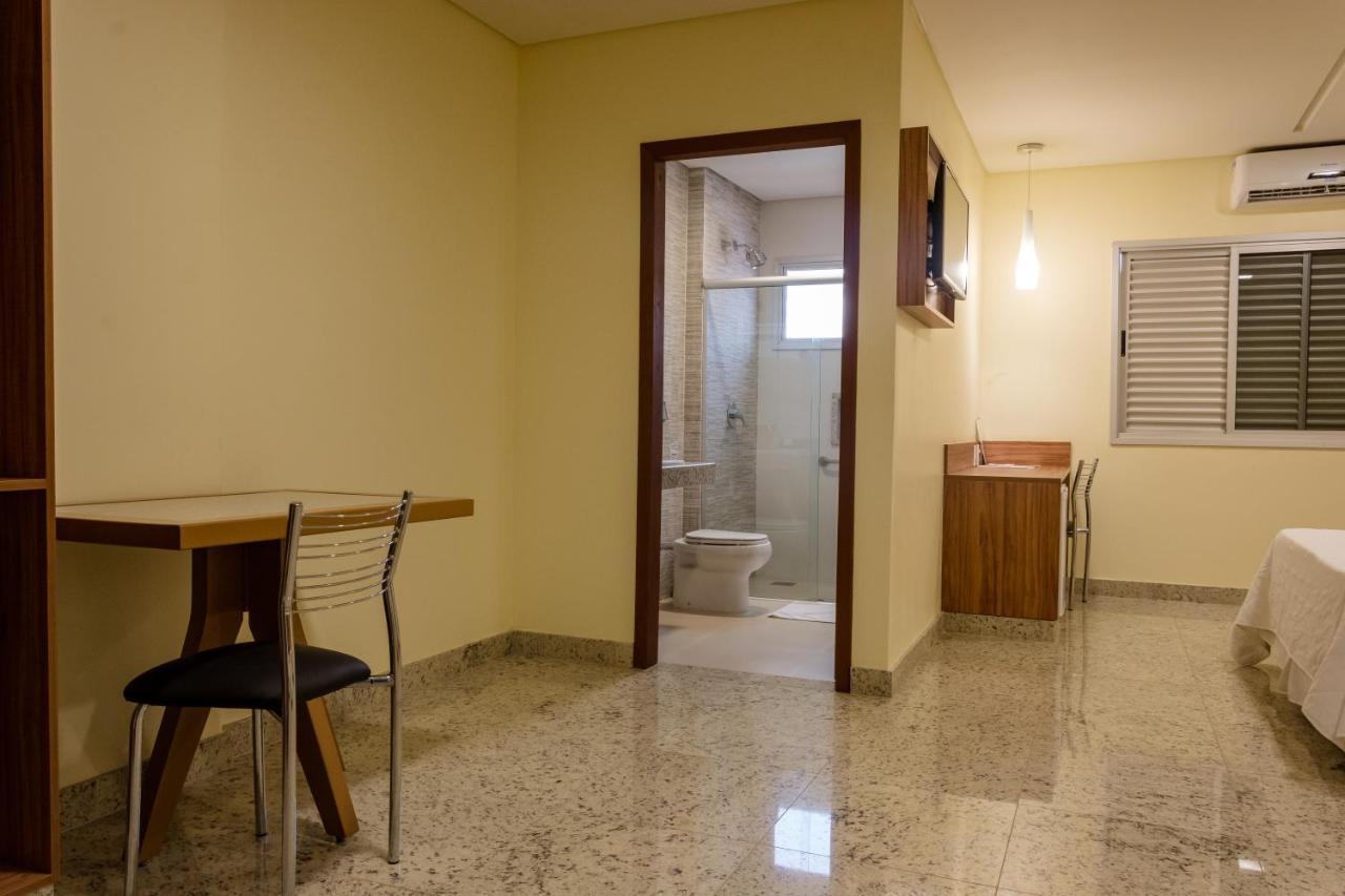 Catalão Lindoya Hotel מראה חיצוני תמונה