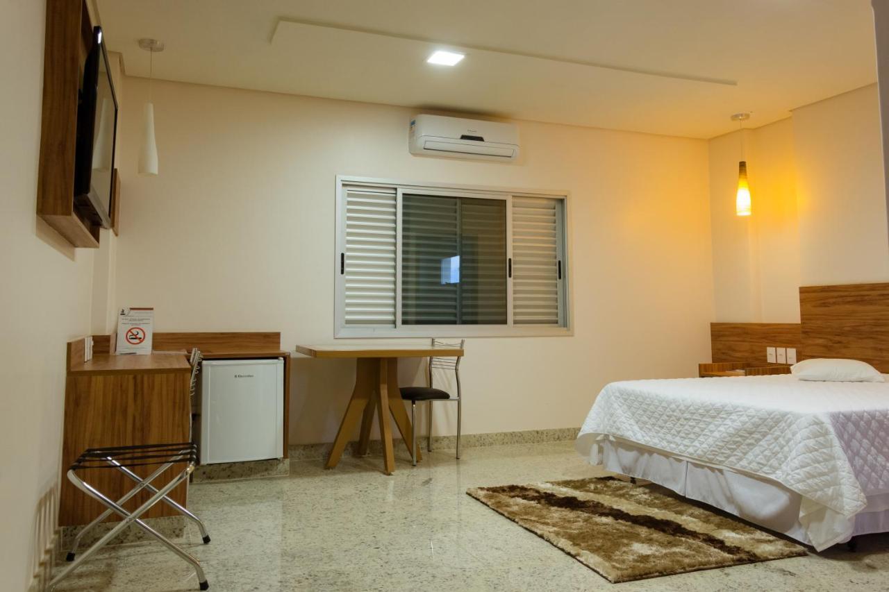 Catalão Lindoya Hotel מראה חיצוני תמונה