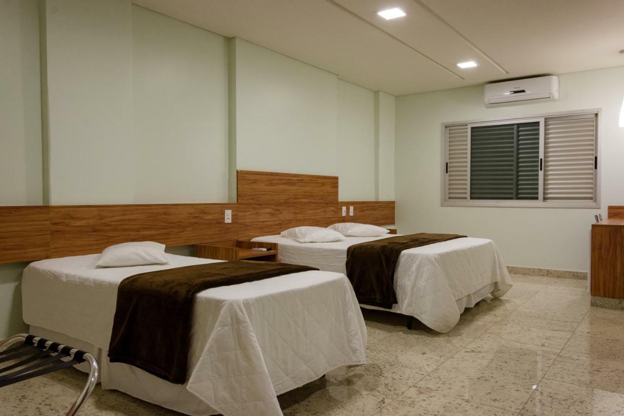 Catalão Lindoya Hotel מראה חיצוני תמונה